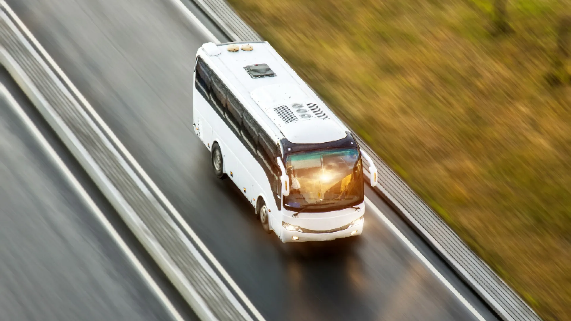 Wynajem autobusów